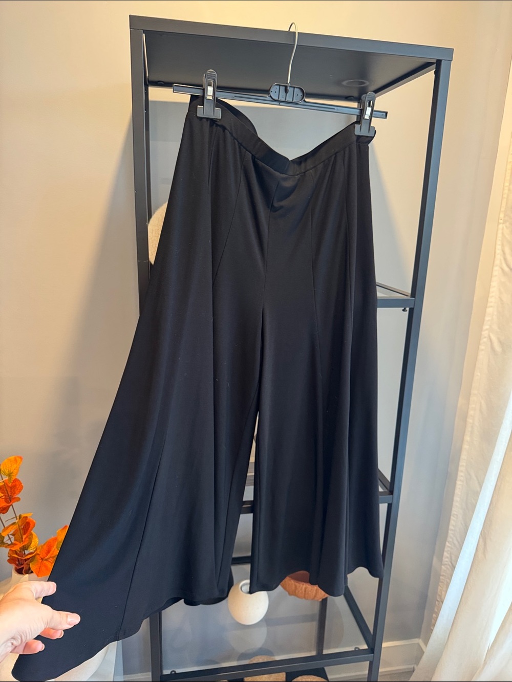 056. Women's Black Wide-Leg Palazzo Pants